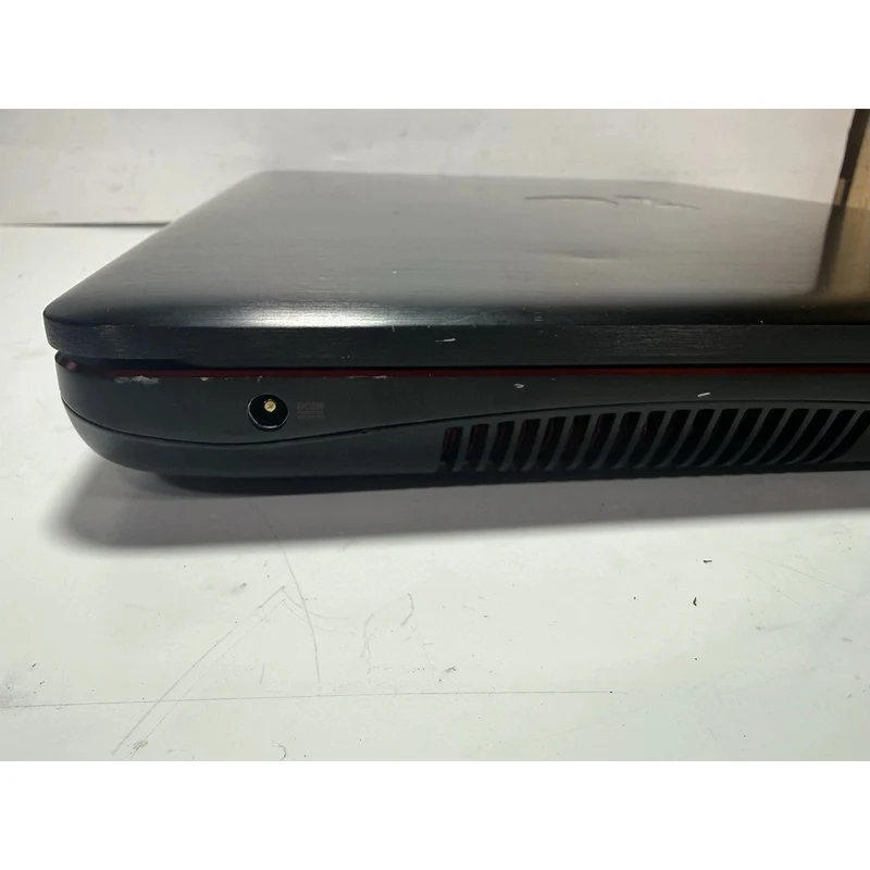 Asus GL771J 15.6" Laptop Intel Core i7-4720HQ @ 2.60GHz (16GB RAM, 256GB SSD) NVIDIA GTX 960M, Windows 10