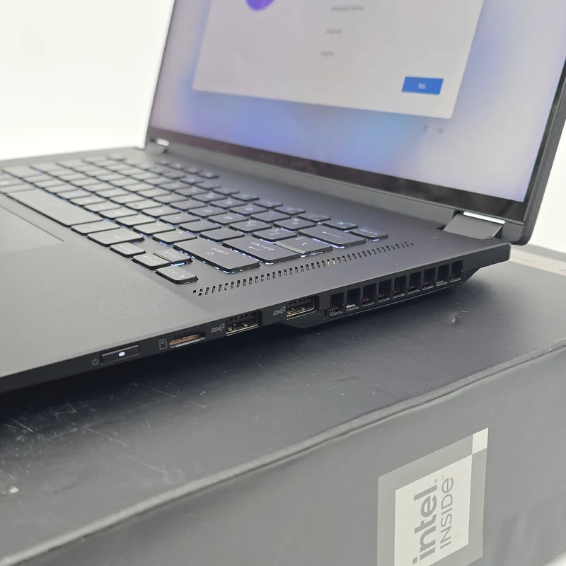 ASUS ROG FLOW X16, NVIDIA RTX 4070, Intel i9-13900H, 32GB DDR5, QHD+ 240HZ OLED Gaming Laptop