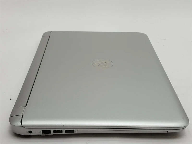HP Pavilion 15-ab153nr 15.6" HD AMD A10-8700P @ 1.8GHZ (16GB RAM, 500GB SSD) Laptop