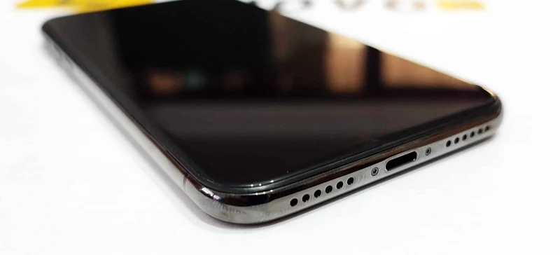 iPhone X - 64Gb - Ricondizionati A+ Come nuovo - Cavo ed alimentatore inclusi - Black