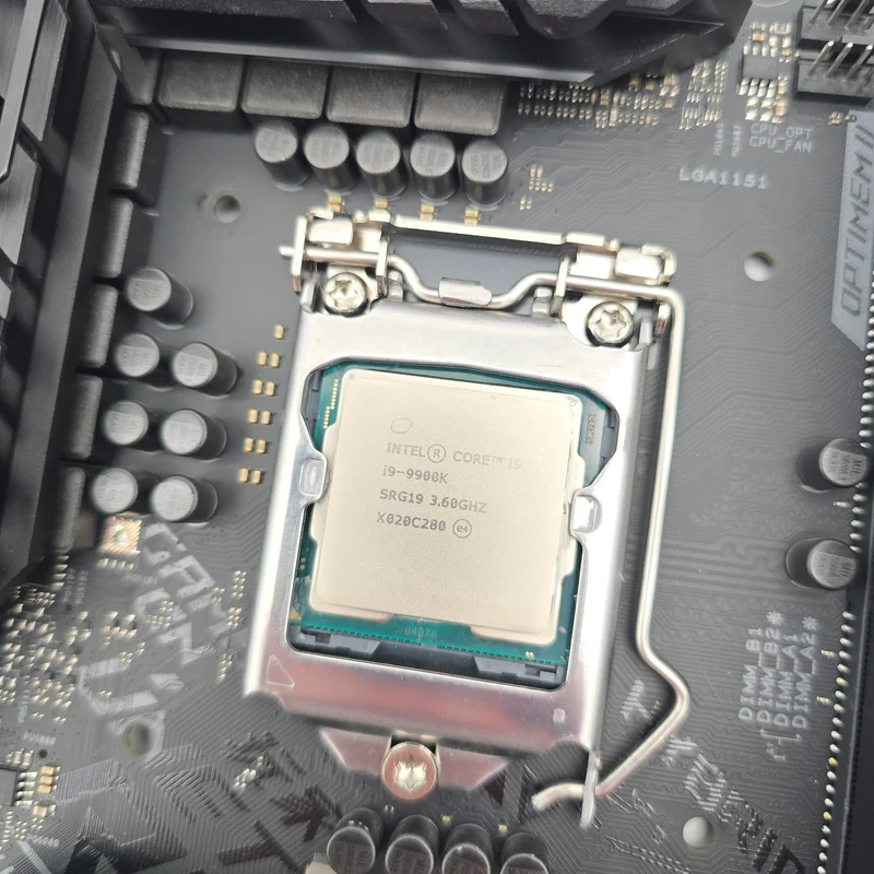 ASUS ROG STRIX Z390-E Gaming Motherboard, Intel Core i9-9900K, Corsair Vengeance RGB 32GB DDR4 Desktop Gaming Memory RAM Combo