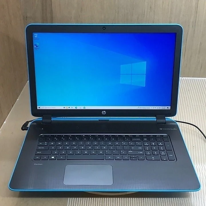 HP Pavilion 17-f138ds, 17.3" AMD Quad-Core A4-6210 1.8GHz (8GB RAM, 1TB HDD) Windows 10 Laptop DVD WEBCAM AQUA BLUE COLOR