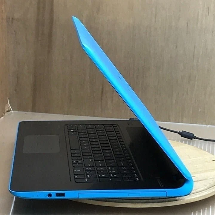 HP Pavilion 17-f138ds, 17.3" AMD Quad-Core A4-6210 1.8GHz (8GB RAM, 1TB HDD) Windows 10 Laptop DVD WEBCAM AQUA BLUE COLOR