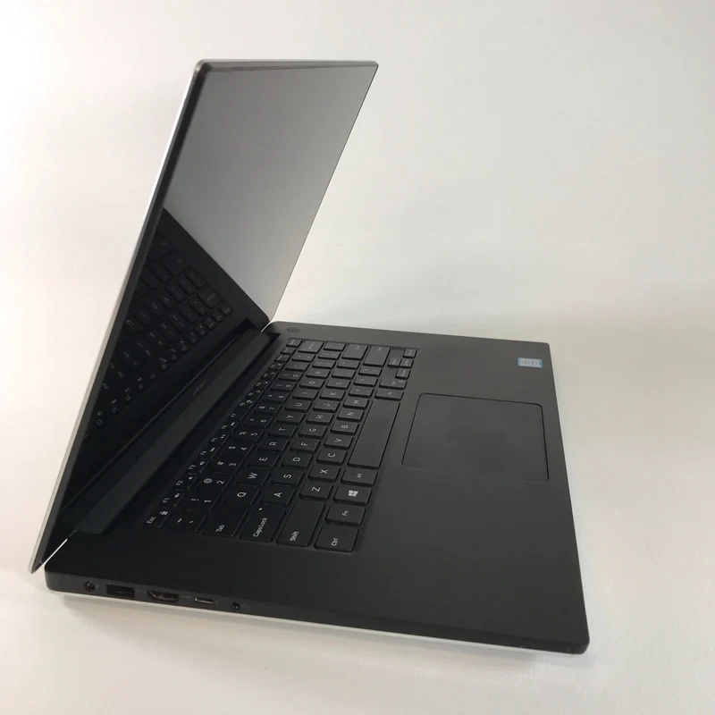 Dell XPS 15 9550 15.6" 4K GAMING Laptop, Intel Core i7-6700HQ @ 2.60GHz (32GB DDR4 RAM, 1TB SSD) Windows 11, NVIDIA GTX 960M, Backlit Keyboard