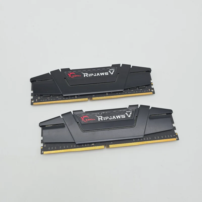 G.Skill Ripjaws V 32GB DDR4, 3200MHz, CL16-18-18-38, Desktop Gaming Memory RAM (2x16GB)