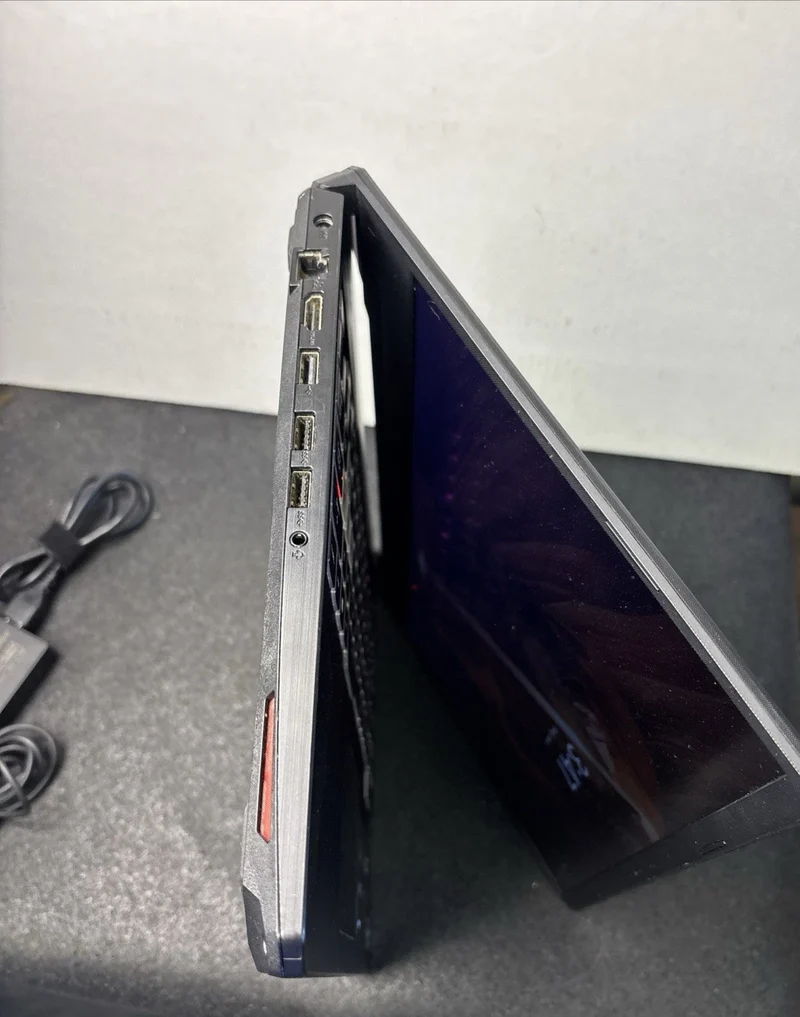 ASUS TUF Gaming Laptop AMD RYZEN 7-3750H @ 4.00 GHz, GeForce GTX 1650 (8GB DDR4, 512GB SSD) 15.6” Full HD IPS-Type, 120Hz, Gigabit Wi-Fi 5, Windows 11, RGB KEYBOARD, FX505DT