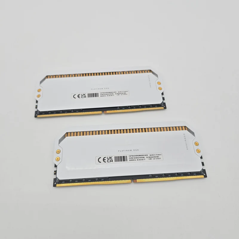 Corsair Dominator Platinum RGB White 64GB DDR5, 5200MHz, CL40-40-40-77, Desktop Gaming Memory RAM (2x32GB)