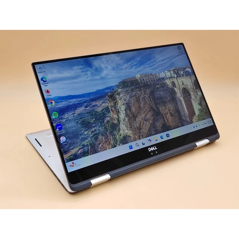 Dell XPS 15 9575 Gaming 15.6" FULL HD Touchscreen Intel Core i5-8305G @ 2.8GHz (16GB RAM, 256GB, 512GB, 1TB NVME SSD) Radeon Rx Vega M GL Graphics, 4GB VRAM, Windows 11 Pro Laptop/Notebook