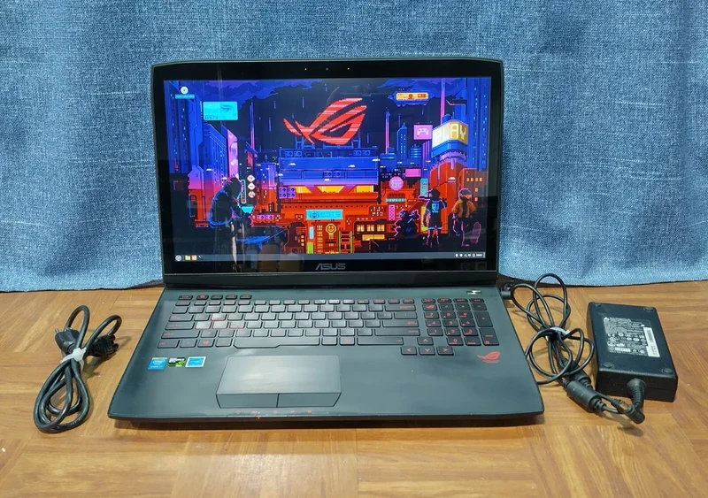 Asus ROG G751J Gaming Laptop, 17.3" Display, Intel i7-4720HQ @ 2.60 GHz (16GB RAM, 128GB SSD + 1TB HDD) NVIDIA GEFORCE GTX 965M Windows 10, Backlit Keyboard *BAD KEYS&*