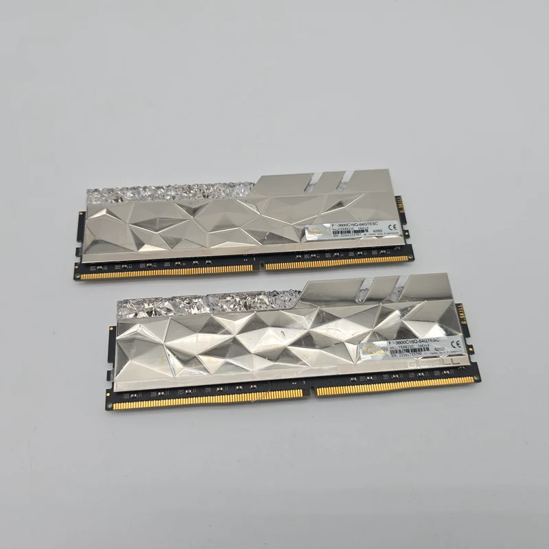 FOR PARTS G.Skill Trident Z Royal Elite 32GB DDR4, 3600MHz, CL16, Desktop Gaming Memory RAM (2x16GB)