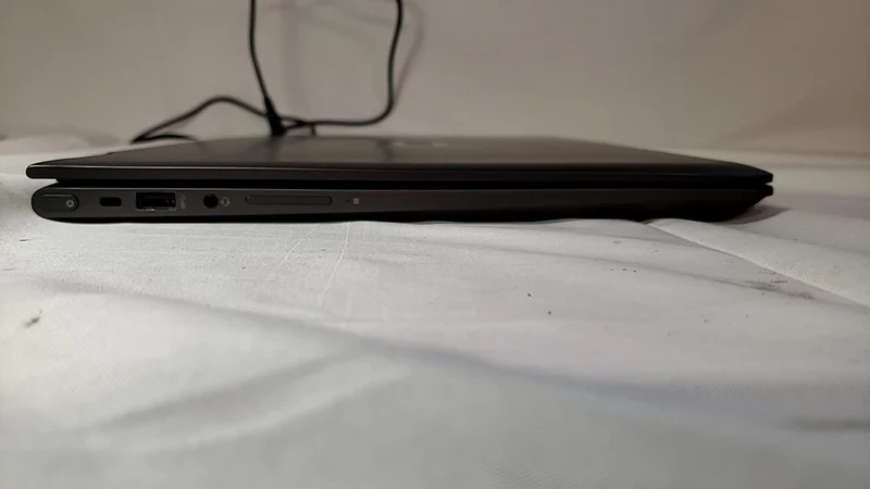 HP ENVY m6 x360 Convertible m6-ar004dx 15.6" Touchscreen Laptop (8GB RAM, 512GB SSD) AMD FX-9800P @ 2.70GHz WINDOWS 11 Laptop