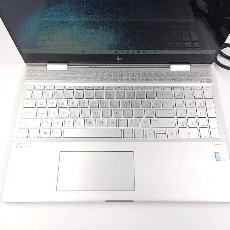 HP ENVY X360 15M-CN0012DX, 15.6" TOUCHSCREEN, INTEL CORE I7-8550U @ 1.80GHZ, 256GB, 12GB, Windows 11
