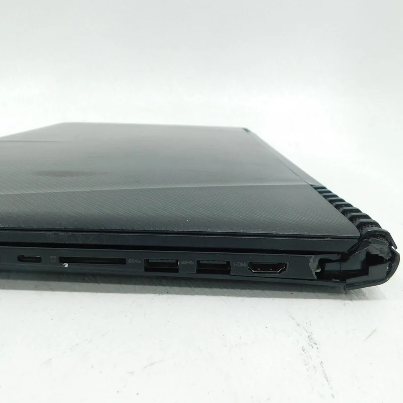 Lenovo Legion Y520-15IKBN 15.6" Intel Core i7-7700HQ (16GB RAM 512GB SSD + 1TB HDD) NVIDIA GTX 1050Ti
