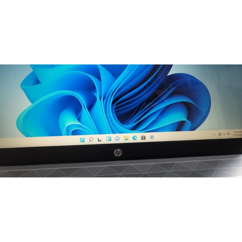 HP Pavilion 15, 15-cs0053cl TOUCHSCREEN 15.6" Laptop, Intel Core i5-8250U (12GB RAM, 256GB SSD) Windows 11, Backlit Keyboard