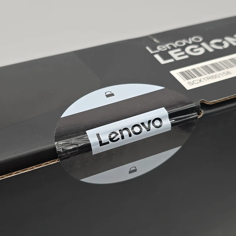 Lenovo Legion Pro 7, NVIDIA RTX 5090, Intel Ultra 9 275HX, 64GB DDR5, 2TB NVMe, 16" OLED QHD+ 240Hz, Lenovo 16IAX10H