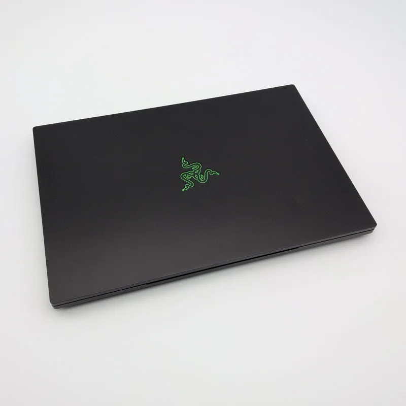 Razer Blade 16, NVIDIA RTX 4090, Intel Core i9-13950HX, 120Hz QHD+, 32GB DDR5 Gaming Laptop