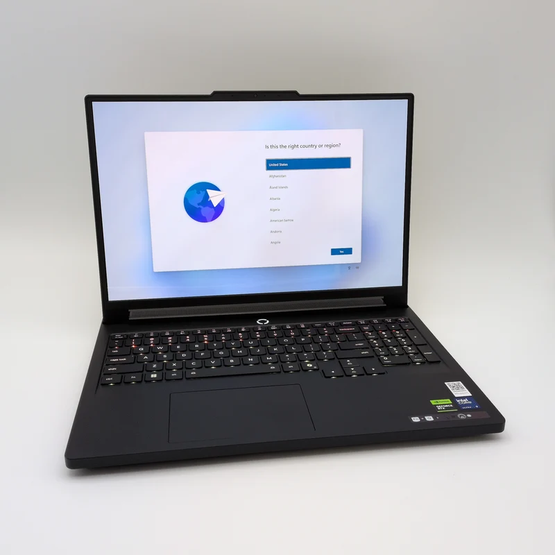 Lenovo Legion Pro 7 NVIDIA RTX 5070 Ti, Intel Ultra 9 275HX, 32GB DDR5 RAM, 16" QHD+ 240Hz OLED Gaming Laptop