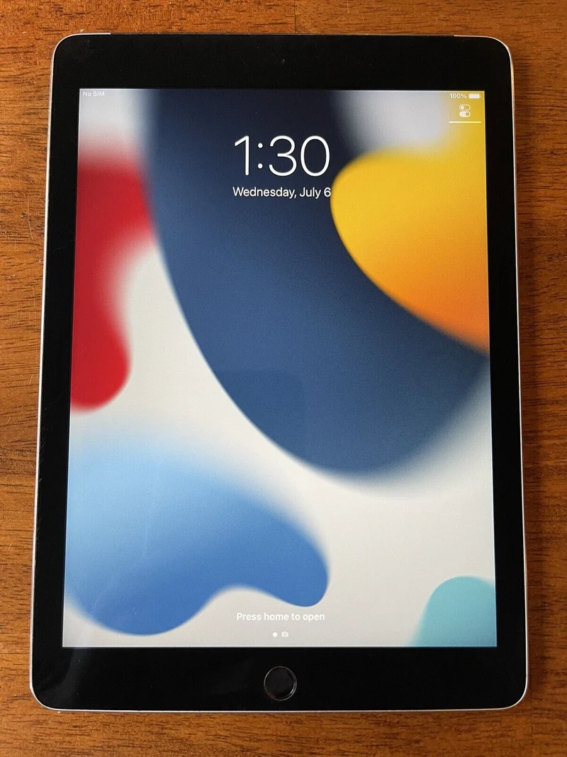 Apple iPad Air 2, 2nd Generation, 9.7in (64GB, 128GB) Wi-Fi Retina Siri Touch ID Tablet, iOS 15