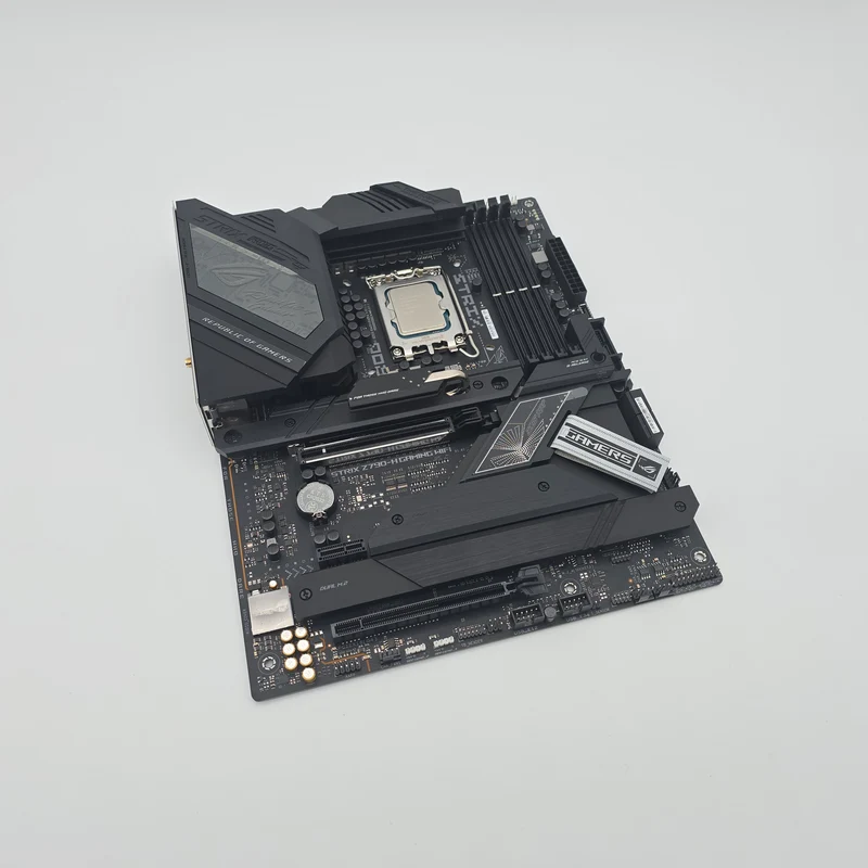 ASUS ROG STRIX Z790-H Gaming Motherboard + Intel Core i9-13900KF Gaming Processor CPU
