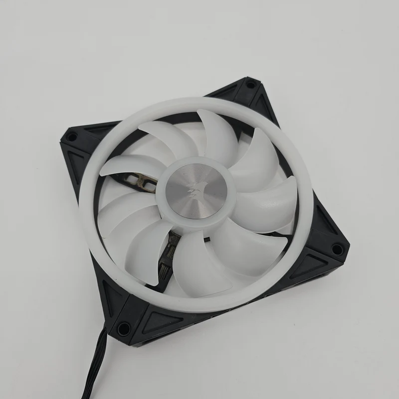 Corsair QL120 Black RGB Fan, Corsair iCUE, 120mm RGB PWM Fan, Single Fan