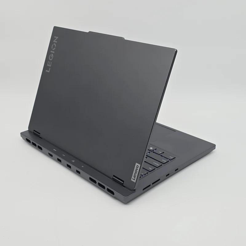 Lenovo Legion Slim 5 OLED Gen 8, RTX 4060, Ryzen 7 7840HS, 16GB DDR5, 120Hz Gaming Laptop