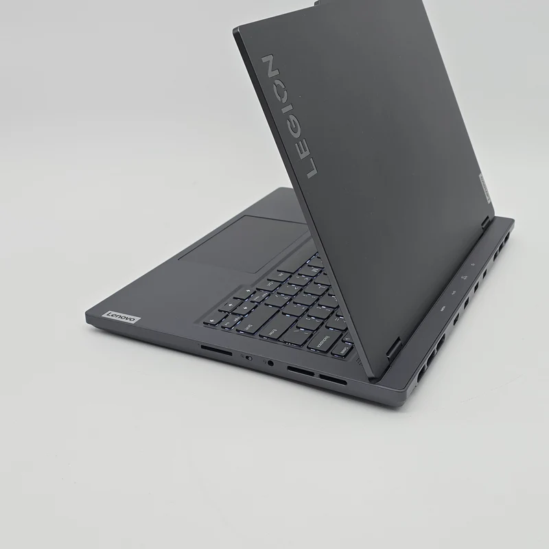 Lenovo Legion Slim 5 OLED Gen 8, RTX 4060, Ryzen 7 7840HS, 16GB DDR5, 120Hz Gaming Laptop