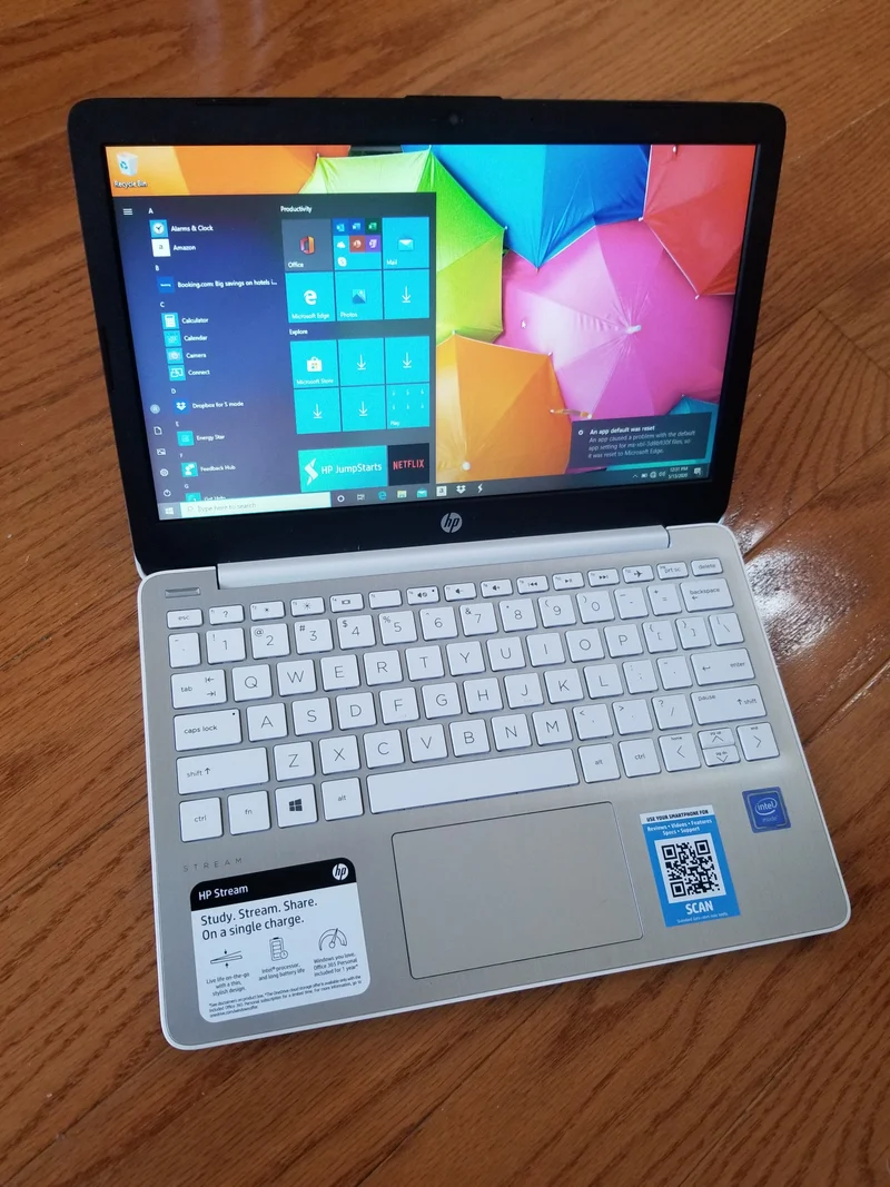 2020 HP Stream 11-ak0035nr 11.6" Laptop, Intel Atom x5-E8000 @ 1.10 GHz (4GB RAM 32GB eMMC Drive) Windows 10 - White in Box