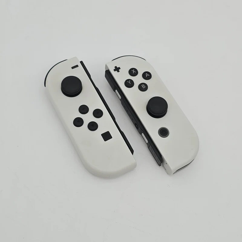 Nintendo Switch OEM White Joycons Pair