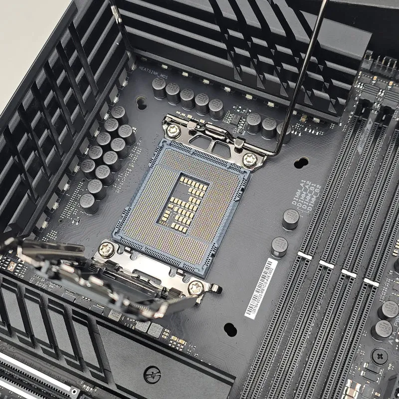 ASUS ROG MAXIMUS Z790 Hero, Intel Socket LGA1700, ATX Desktop Gaming Motherboard