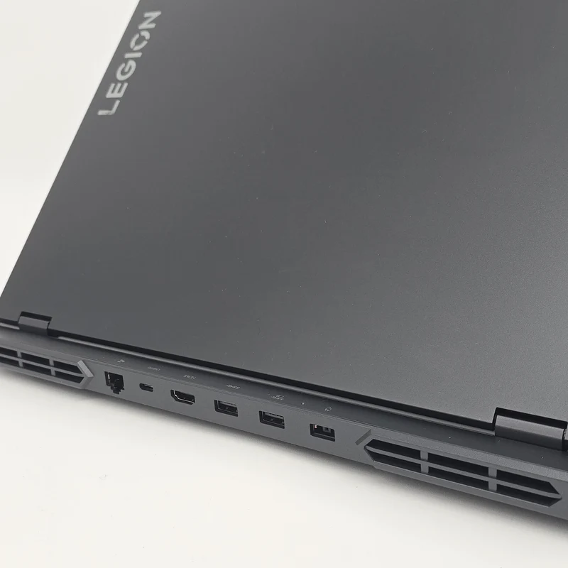 Lenovo Legion Pro 5, Intel i9-14900HX, RTX 4060, 16GB DDR5, QHD+ 165Hz, Gaming Laptop 15.6"