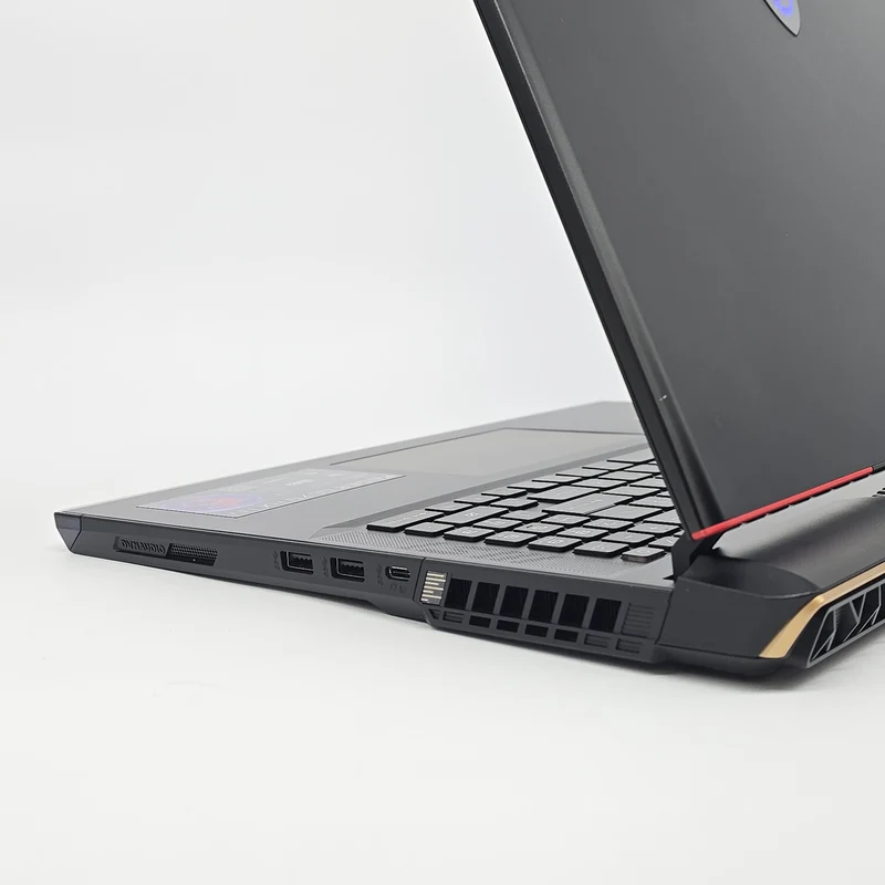 MSI RAIDER GE78, RTX 4070, Intel i7-13700H, 64GB DDR5, 1.5TB. QHD+ 240Hz Gaming Laptop
