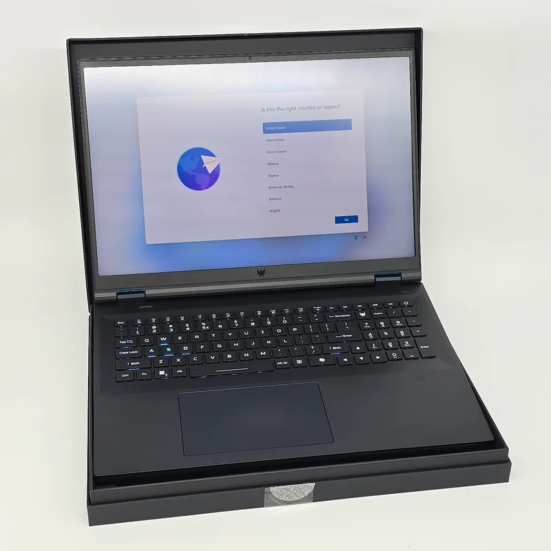 Acer Predator 18, RTX 4090, Intel i9-14900HX, 32GB DDR5, 18" MiniLED QHD+ Gaming Laptop