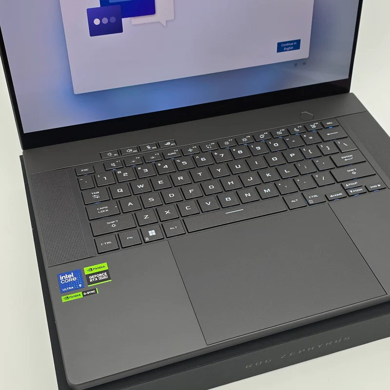 ASUS ROG Zephyrus G16 OLED, RTX 4070, Intel Ultra 9 185H, 240Hz QHD OLED Gaming Laptop
