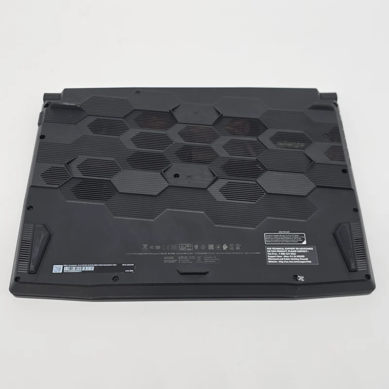 MSI Crosshair 16 Gaming Laptop, RTX 4070, Intel i7-13620H, 16GB RAM, 1TB, 144Hz