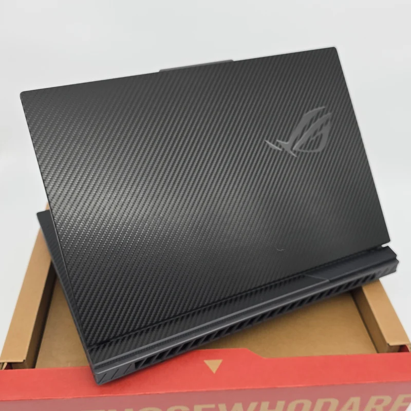 ASUS ROG STRIX G16, RTX 4070, Intel i9-13980HX, 64GB RAM, 4TB NVMe, 16" 165Hz Gaming Laptop