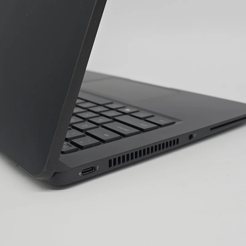Dell Latitude 7420 14" FHD Laptop, Intel i7-1185G7, 512GB NVMe, 16GB RAM