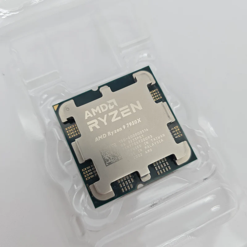 AMD Ryzen 9 7950X 16-Core, 32-Thread Unlocked Desktop Processor CPU, Socket AM5