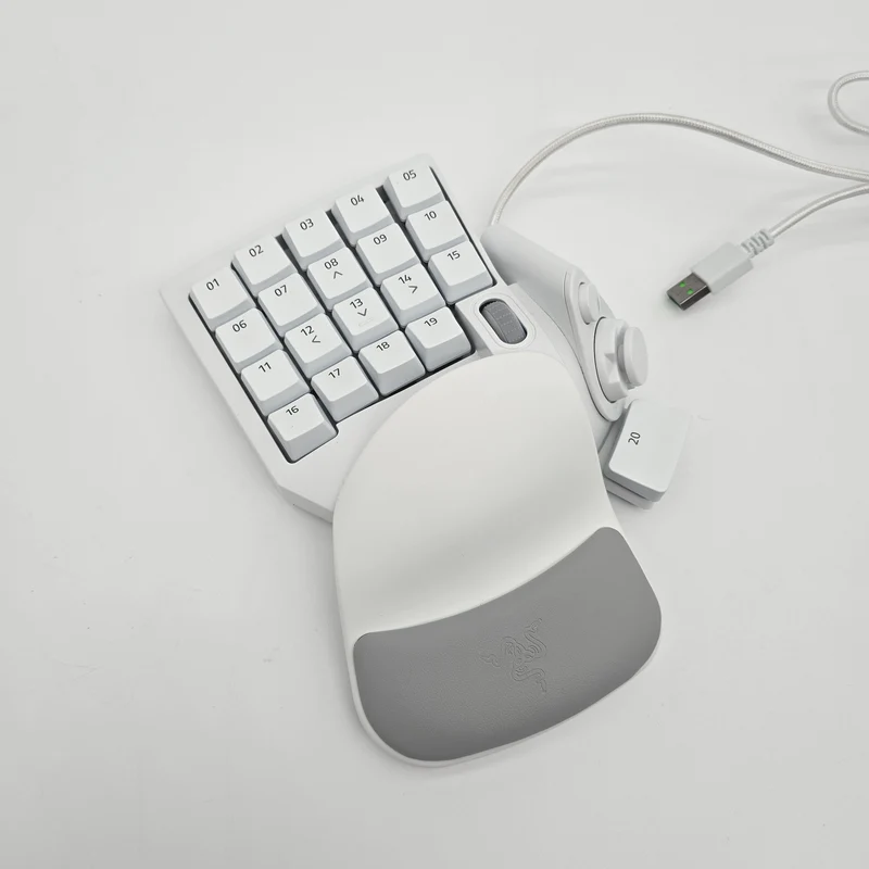 Razer Tartarus Pro Mercury White Analog Optical Gaming Keypad