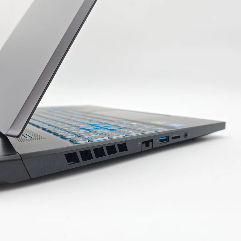 Acer Predator Helios Neo 16, RTX 4050, Intel i5-13500HX, 16GB, 1.5TB, 165Hz Gaming Laptop