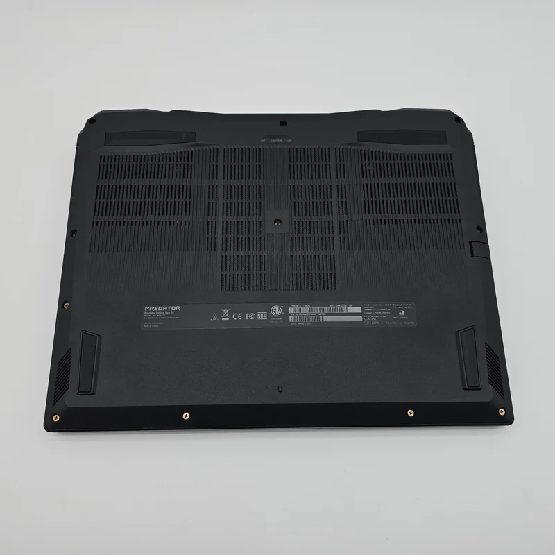Acer Predator Helios Neo 16, RTX 4050, Intel i5-13500HX, 16GB, 1.5TB, 165Hz Gaming Laptop