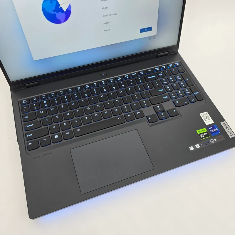 Lenovo Legion Pro 7i, RTX 4080, Intel i9-13900HX, 32GB DDR5, 1TB NVMe, 16" WQXGA 240Hz, Windows Gaming Laptop