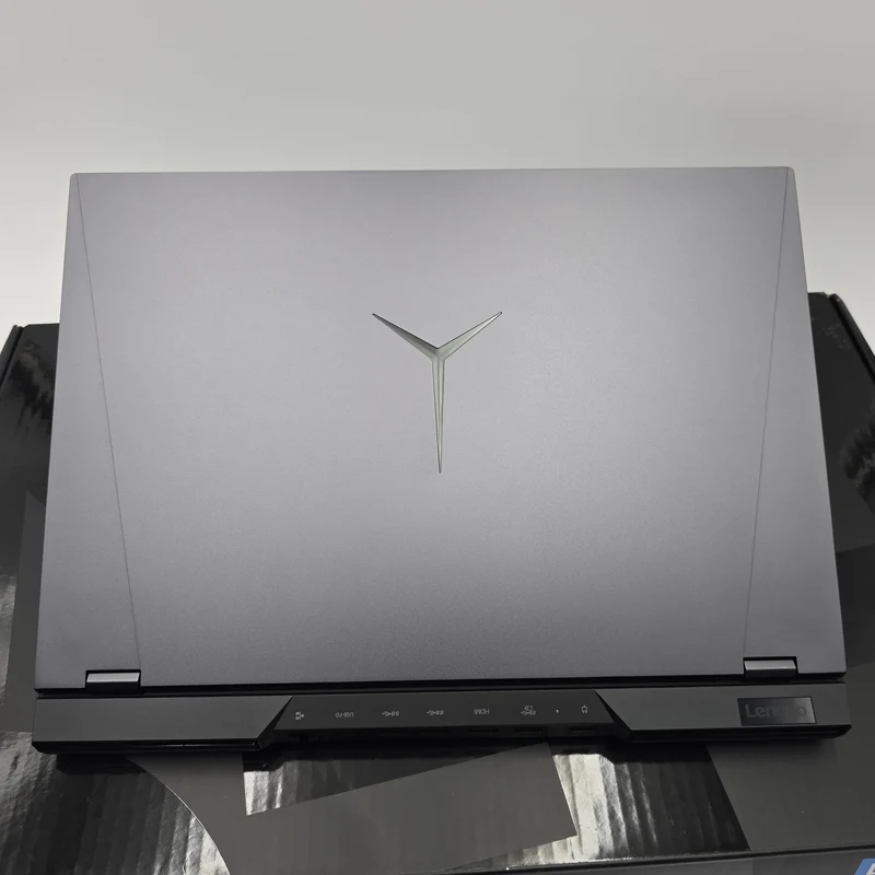 Lenovo Legion 5 Pro, RTX 3070, Ryzen 7 5800H, 165Hz QHD+, Gaming Laptop