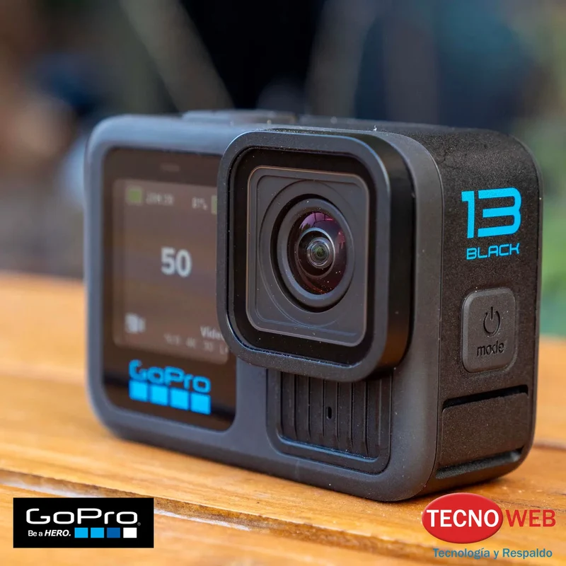 Cámara GoPro Hero 13 + 3 Baterías + Cargador + Micro SD 64 GB con Estuche