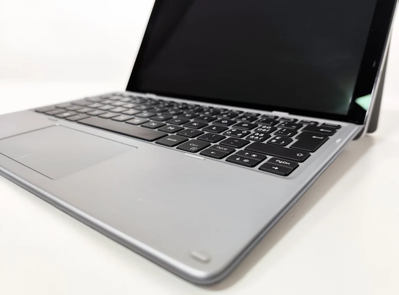DELL Latitude 7200 2-in-1 13" Touch | Intel Core i5-8265U | FreeDOS Pratico come un tablet Performante come un Notebook