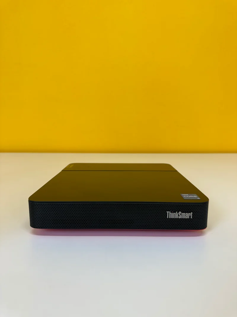 Lenovo ThinkSmart Core Full Mini pc | Intel Core i5-1145G7E | Ram 8GB | WiFi Prodotto Nuovo