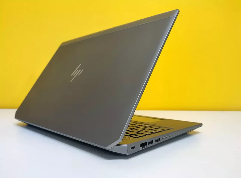 HP ZBook 15 G6 Workstation Mobile | Intel Core i7-9850H | Ram 32GB | SSD 512GB | HDMI WiFi 6 Bluetooth Windows 11 Pro Nvidia Quadro T1000 Grado B