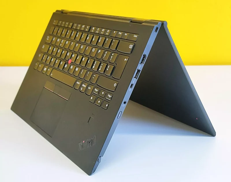 Lenovo ThinkPad X1 Yoga 2 3Gen 2-in-1 14″ 2560 x 1440 Touch Screen | Intel Core i7-8650U 1.9Ghz | SSD 256Gb Nvme | Ram 16Gb | WiFi Windows 11 Pro Grado B