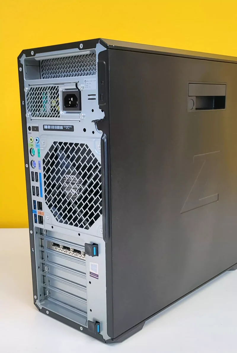 HP Z4 G4 Workstation Tower | Intel Xeon W-2125 4Ghz | Ram 32Gb | SSD 512Gb | Nvidia Quadro P2000 | Windows 11 Pro La workstation senza rivali