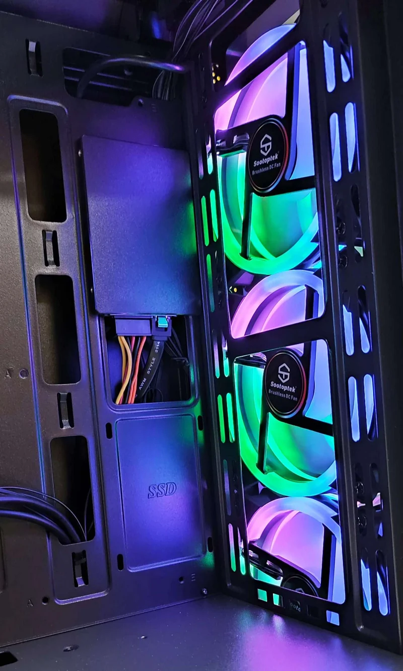 PC Gaming Battle Royale | Intel Core i7 | Ram 16Gb | SSD 480Gb | Nvidia GTX 1050Ti 4Gb | Windows 10 Pro Wifi Il PC Gaming perfetto per i Battle Royale Fortnite PUBG Apex