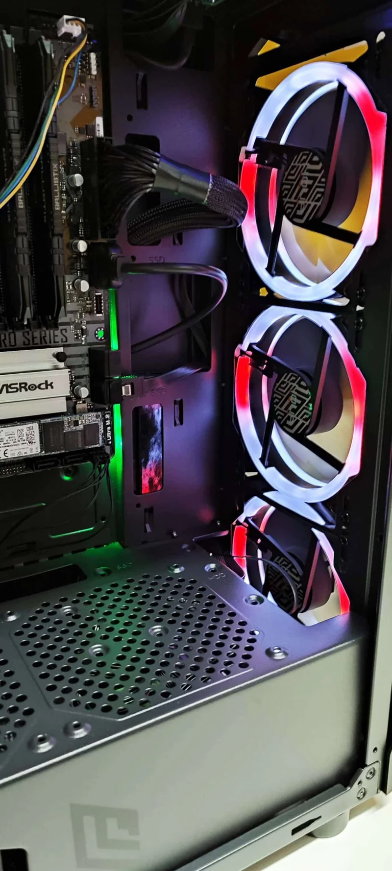 PC da Gaming | Intel i5-10400 6Cores 4.3 GHz | Ram 16Gb | SSD m.2 nvme 128Gb + 1Tb | Nvidia Geforce GTX 1650 4Gb | Windows 11 Pro Il PC da gaming perfetto per il FullHD